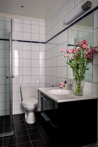 Bathroom 3, Frogner House - Skovveien, Oslo
