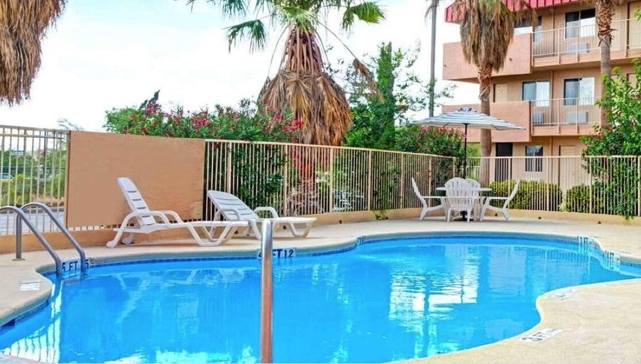 Sport & Beauty 5, GO2 Inn & Suites by Relianse, El Paso