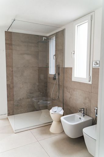 Bathroom 3, LE VIE DEL CENTRO - LUXURY ROOM, Matera