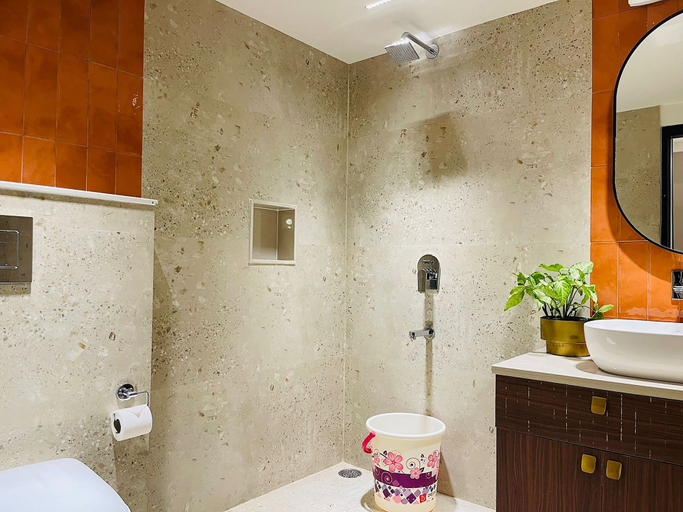 Bathroom 4, Roomshala 134 Premium Rooms Saket, Delhi