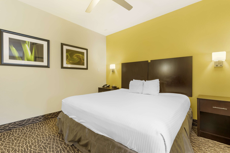 Bedroom 3, Best Western West Monroe Inn, Ouachita