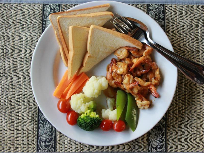 Food & Drinks 5, The Coconut House, Svay Pao