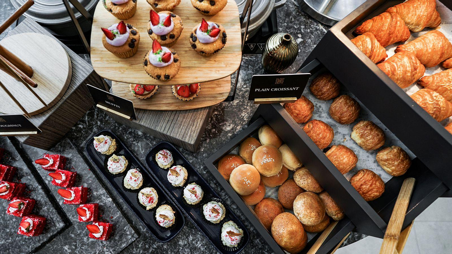 Food & Drinks 25