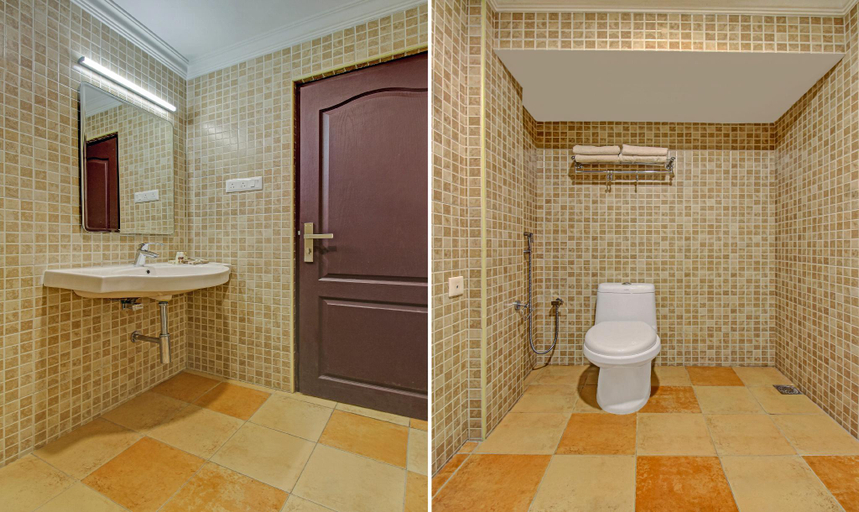 Bathroom 4, Treebo Prince, Kottayam