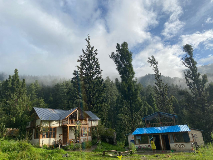 Others 4, Zevibes Cafe & Guesthouse, Kullu