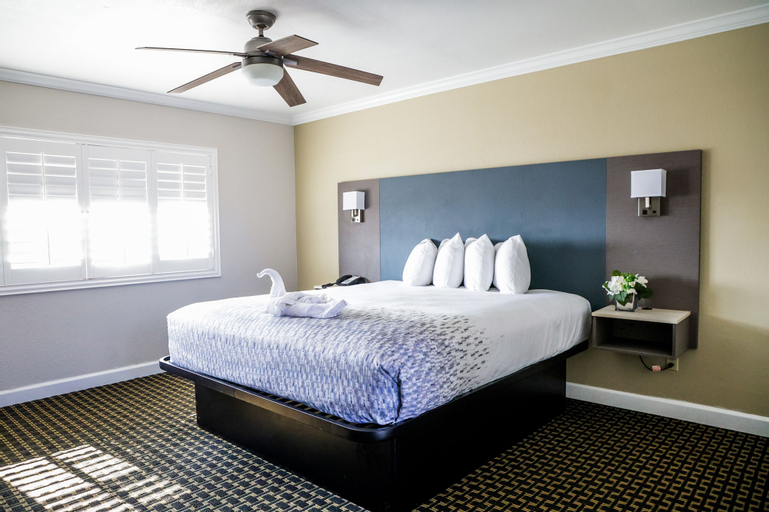Bedroom 10