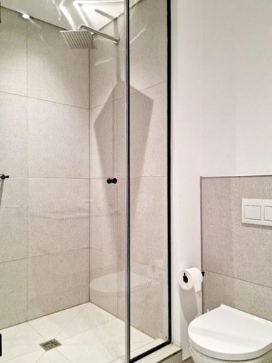 Bathroom, Bridgewater by Smart City Stays, City of Cape Town