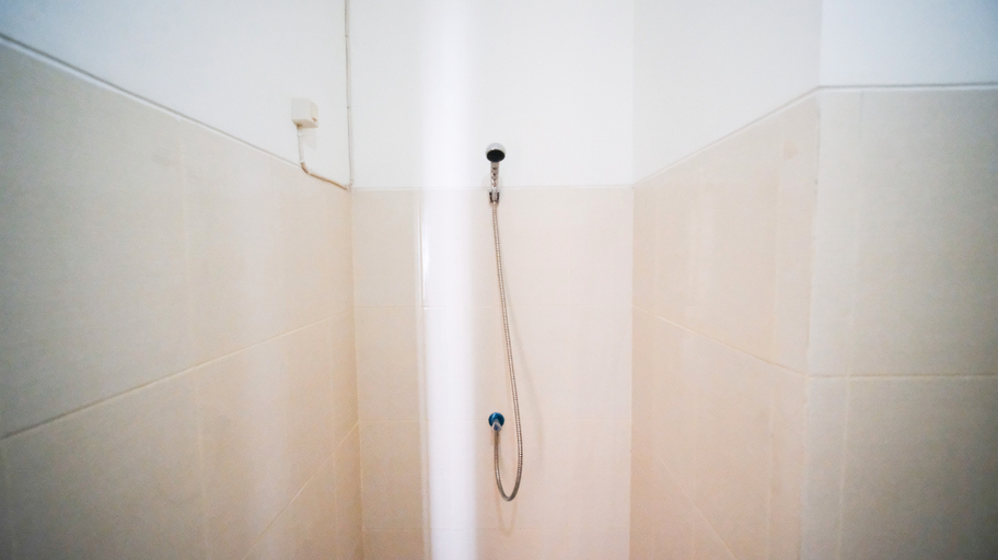 Bathroom 4