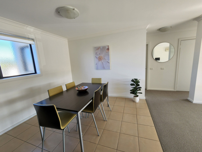 Dining Room 4