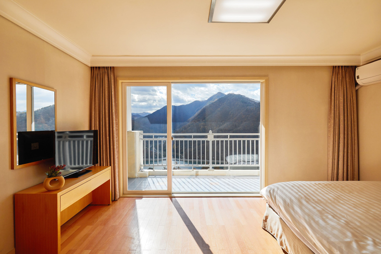 Bedroom 2, Sono Belle Danyang, Danyang