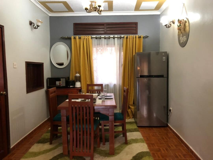 Others 3, Dream Day Cottages, Jinja