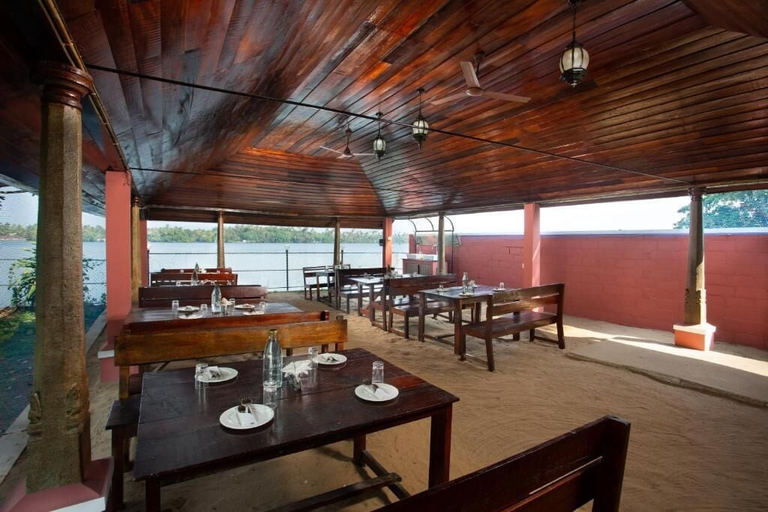 Food & Drinks 5, Ananda Cherai, Ernakulam