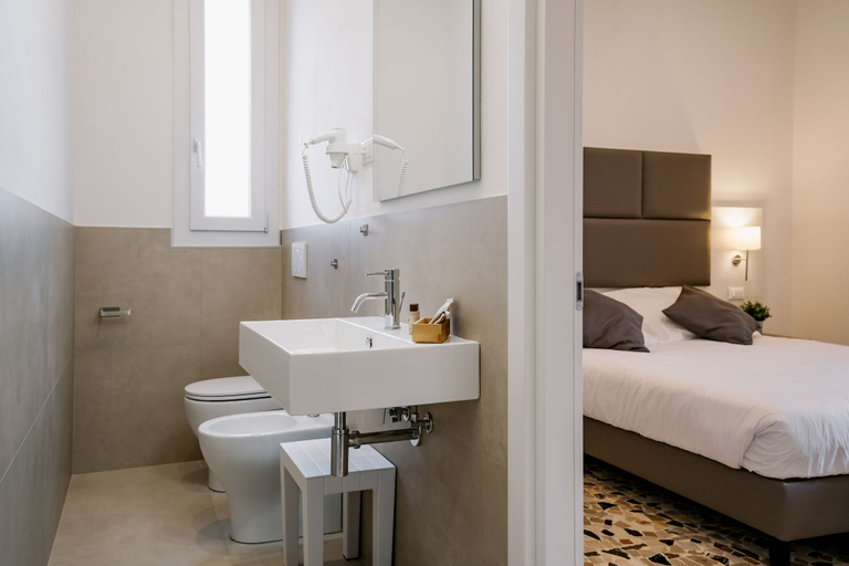 Bedroom 2, LaMì Room & Apartment, Bologna