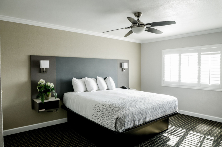 Bedroom 10