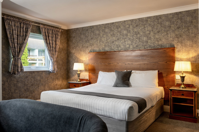 Bedroom 5, Foxfields Country Hotel, Lancashire