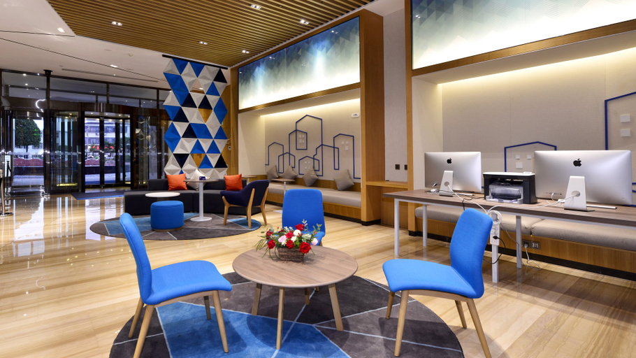 Others 3, Holiday Inn Express LUANCHUAN by IHG, Luoyang