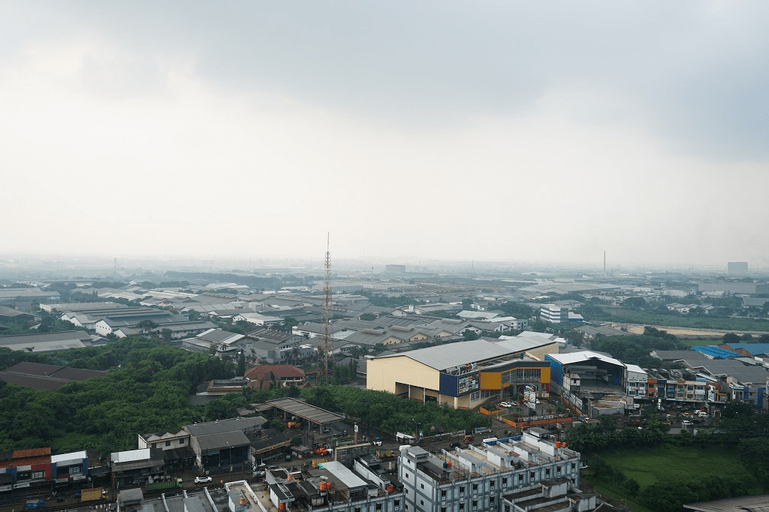 Exterior & Views 4, Best Homey Studio at The Oasis Apartment By Travelio, Cikarang