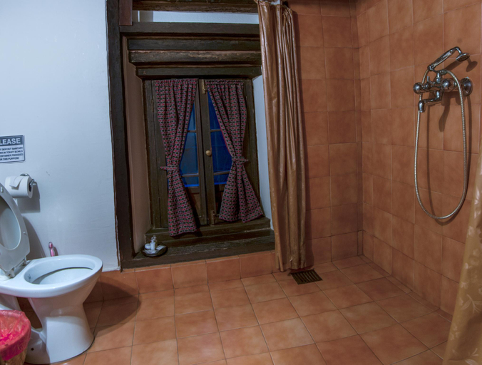 Bathroom 2, Newa Chen Accommodation, Bagmati
