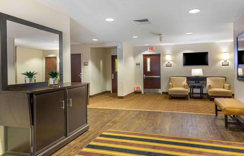 Public Area 2, Extended Stay America Suites Boston Tewksbury, Middlesex