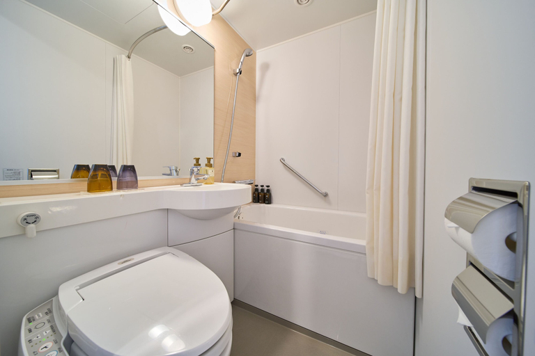 Bathroom 5, JR WEST GROUP VIA INN ABENO TENNOJI, Osaka
