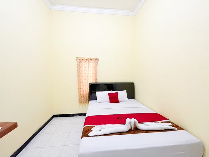 Bedroom 3, Reddoorz Near Makam Bung Karno Blitar, Blitar