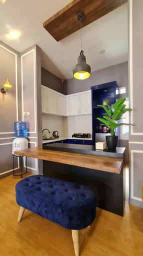 Dining Room 12