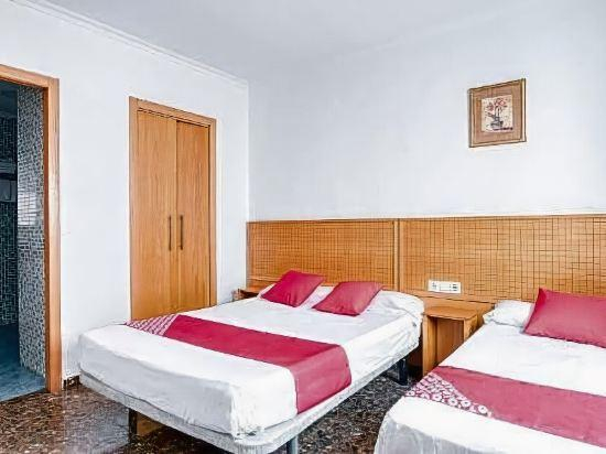 Others 2, Hostal Nova Picanya, Valencia