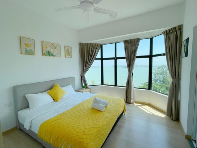 Bedroom 3, Mutiara Melaka Beach Resort by Minso, Malacca City