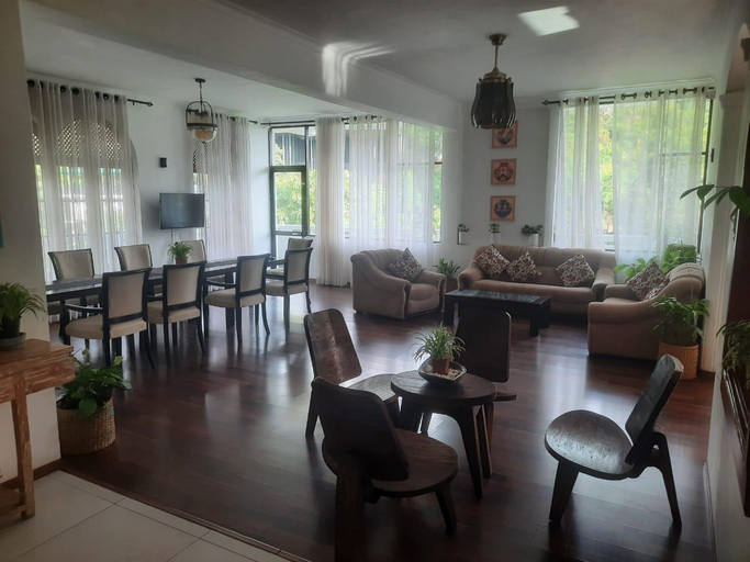 Public Area 3, Hillcrest Villa, K.F.G. & G. Korale