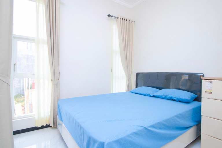 Bedroom 2, Villa Salsa A17 | Karaoke & Rooftop, Malang