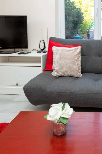 Others 4, Bright & Contemporary 1bedroom Annexe - Herne Hill!, London