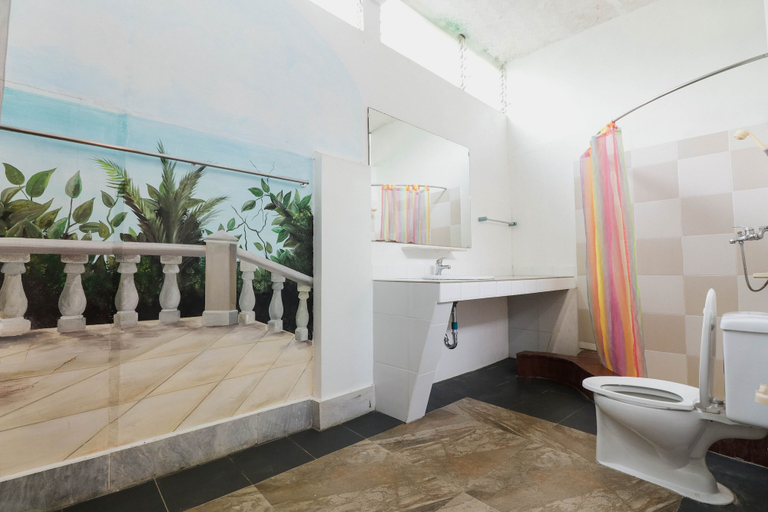 Bathroom 3, KokosNuss Garden Resort, Coron