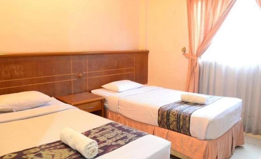 Bedroom 3, Sabrina Hotel Sisingamangaraja, Pekanbaru