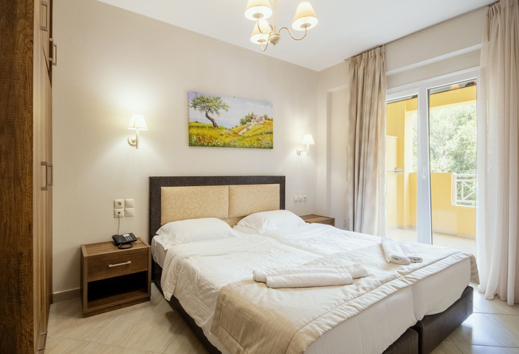 Bedroom 3, Robolla Beach Aparthotel, Ionian Islands