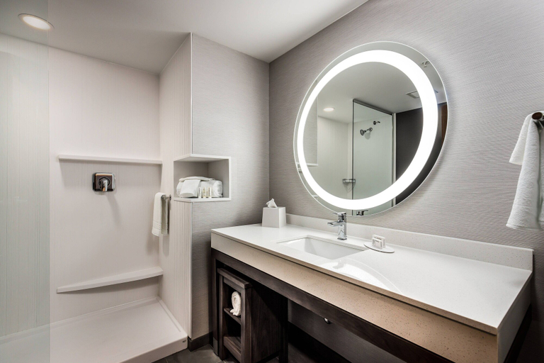 Bathroom 4, Courtyard by Marriott Pensacola I-10 West, Escambia