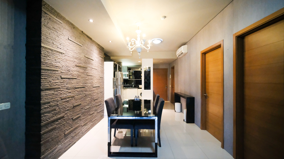 Exterior & Views, Spacious and Comfy 2BR Apartment at Aryaduta Residence Surabaya By Travelio, Surabaya