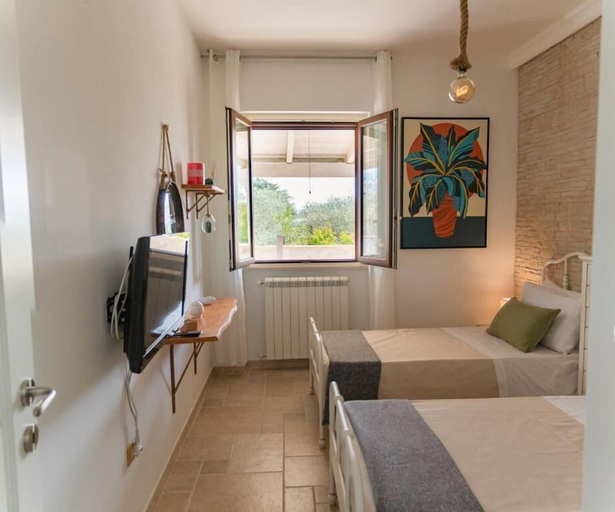 Bedroom 3, Villa Chanel CONFORTEVOLE VILLA - Arcuève, Brindisi
