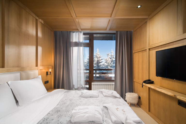 Bedroom 2, Hotel Moreni, Stolichna