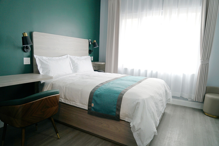 Bedroom 6