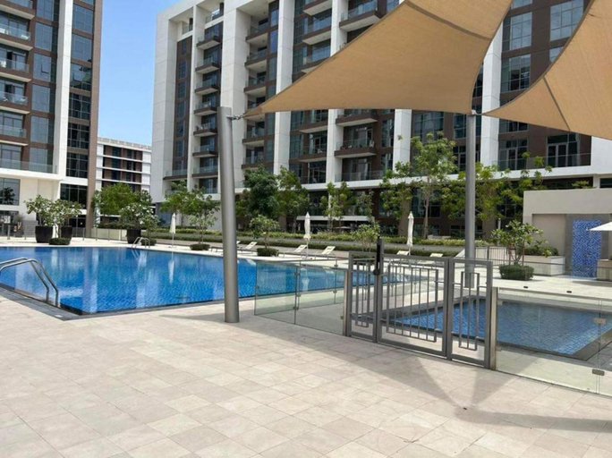 Sport & Beauty 4, Brand new Studio With Balcony at Park View, Dubai