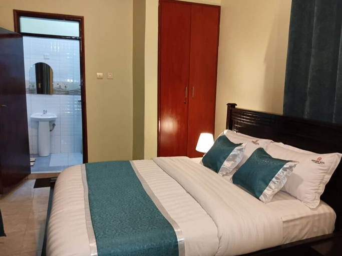 Bedroom 2, Bwiranda Hotel, Busongora