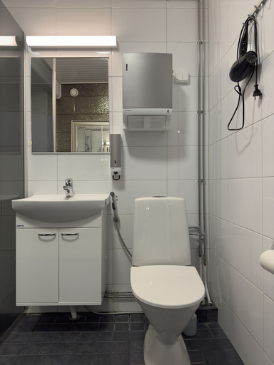 Bathroom 3, The Rooms Airport - 20Rooms, Uusimaa