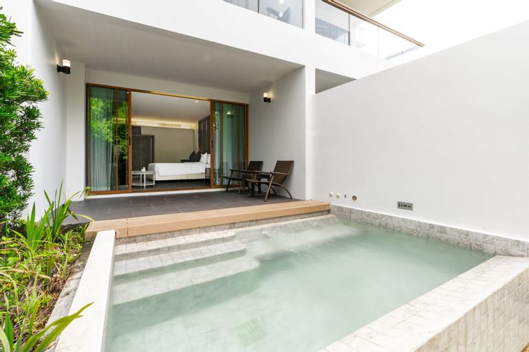 Swimming Pool 5