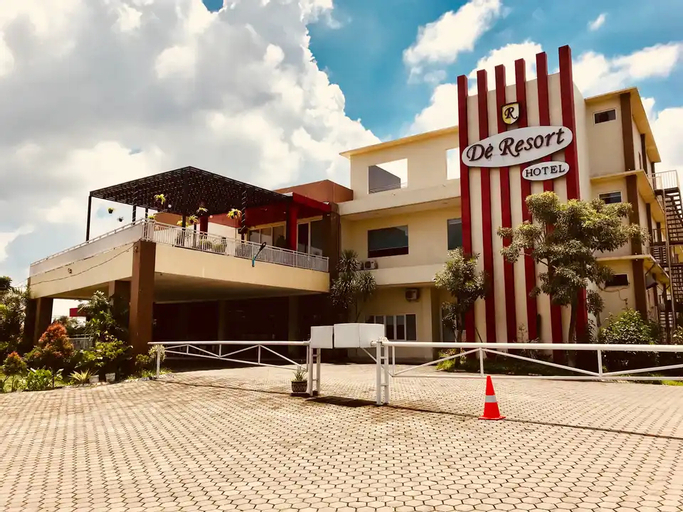 De Resort Hotel, Mojokerto