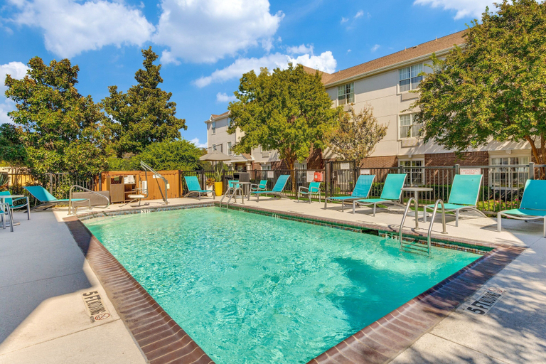 Sport & Beauty 5, TownePlace Suites by Marriott Dallas Arlington North, Arlington