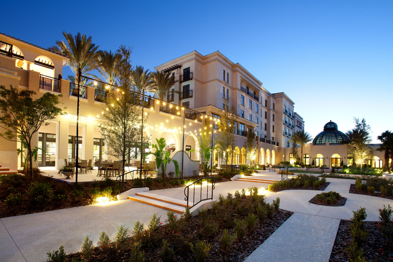 Exterior & Views 2, The Alfond Inn, Orange
