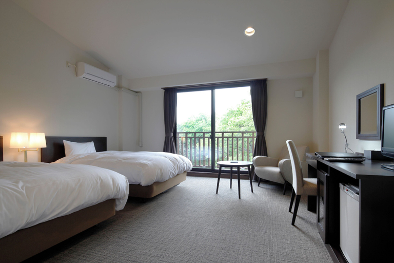 Bedroom 4, Auberge Cosmos, Kokonoe