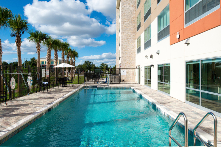 Sport & Beauty 2, Holiday Inn Express ORLANDO - SOUTH PARK by IHG, Orange