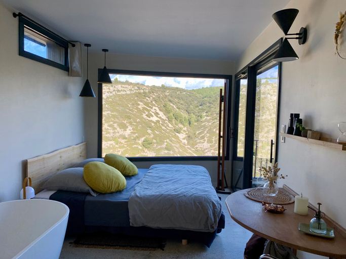 Bedroom 4, Metafort, Vaucluse