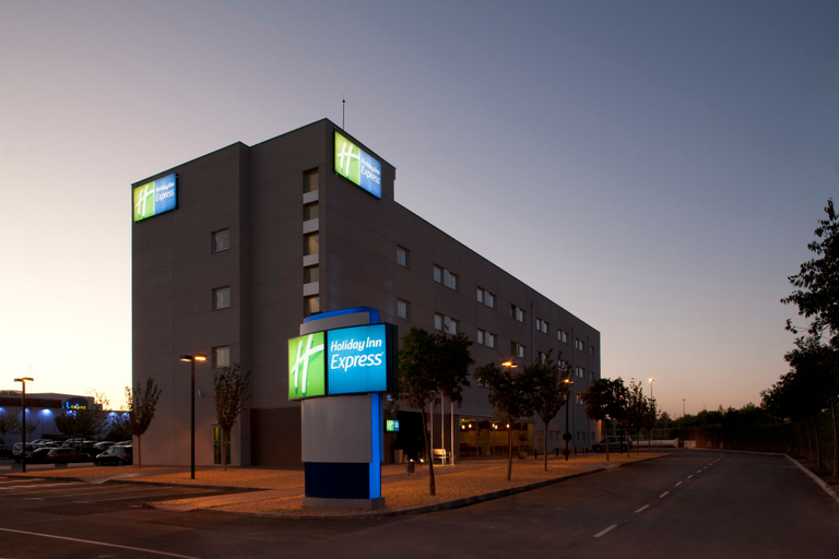 Exterior & Views 2, Holiday Inn Express MADRID - GETAFE by IHG, Madrid